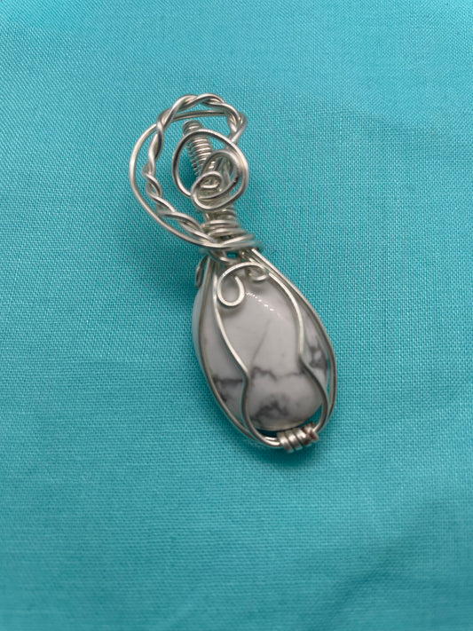 Silver pendant with howlite